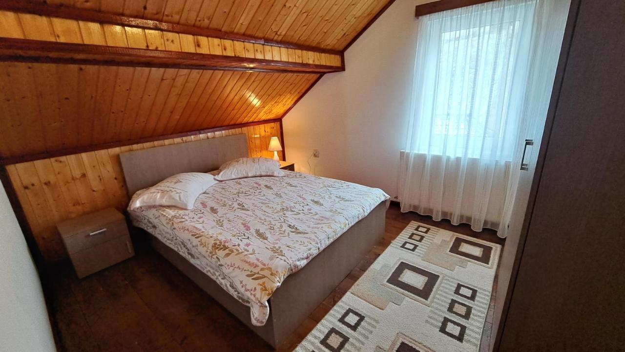 Casa Marcela Fundata Ngoại thất bức ảnh
