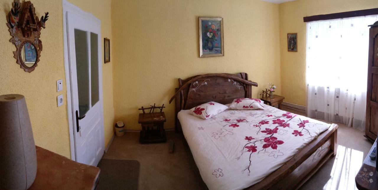 Casa Marcela Fundata Ngoại thất bức ảnh